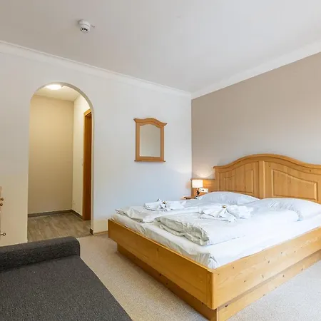 Апартаменты Apparthaus Sonnenberg *