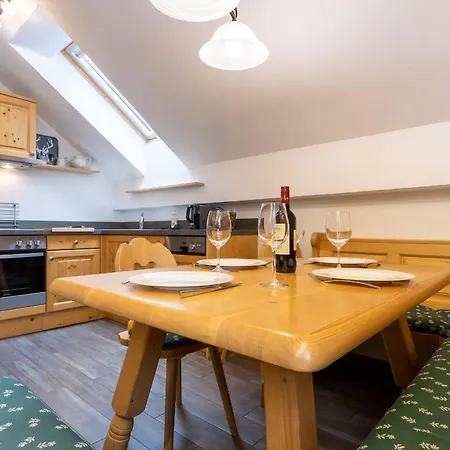 Apartmán Apparthaus Sonnenberg Haus im Ennstal